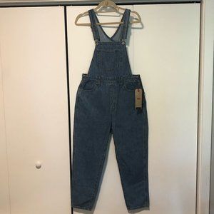 NWT Levi’s Taper Denim Jean Overalls Medium Wash